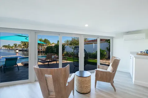 521 Se 4 Court Pompano Beach FL 33060