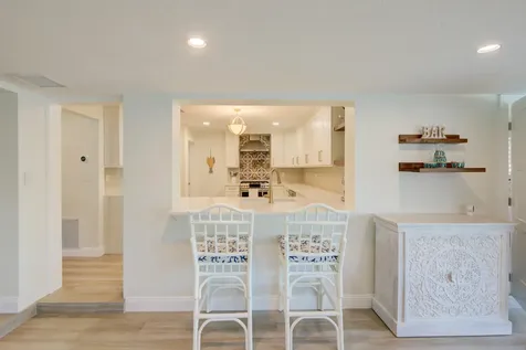 521 Se 4 Court Pompano Beach FL 33060