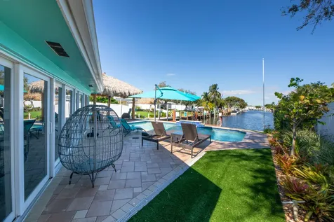 521 Se 4 Court Pompano Beach FL 33060