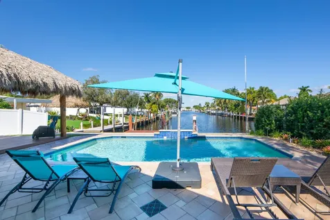 521 Se 4 Court Pompano Beach FL 33060