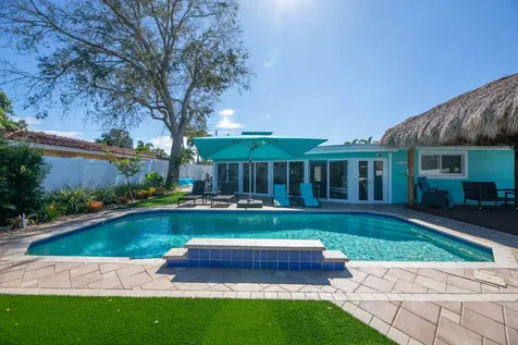 521 Se 4 Court Pompano Beach FL 33060