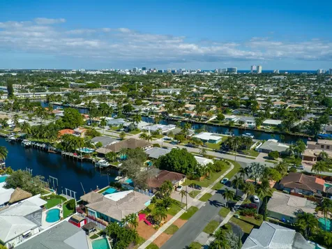 521 Se 4 Court Pompano Beach FL 33060
