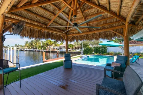 521 Se 4 Court Pompano Beach FL 33060