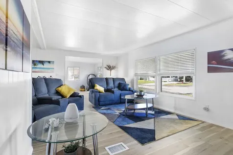32007 Domingo Bay Boynton Beach FL 33436
