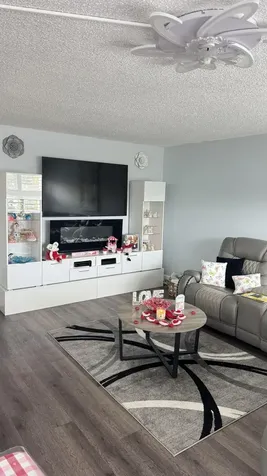 3021 Ellesmere B Deerfield Beach FL 33442