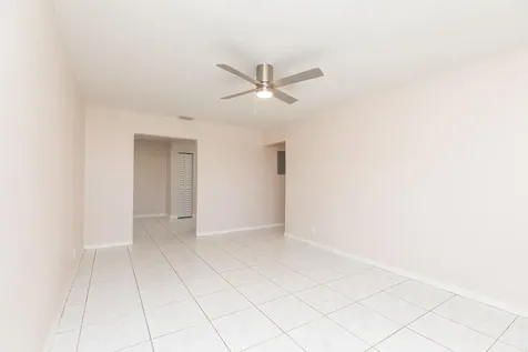 7750 SW 10th Court North Lauderdale FL 33068