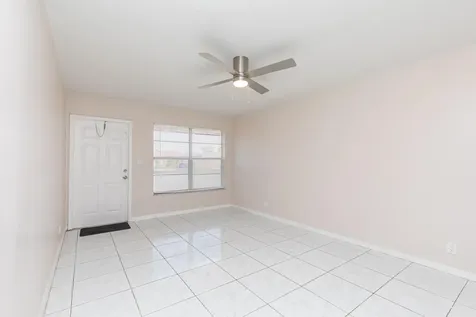 7750 SW 10th Court North Lauderdale FL 33068