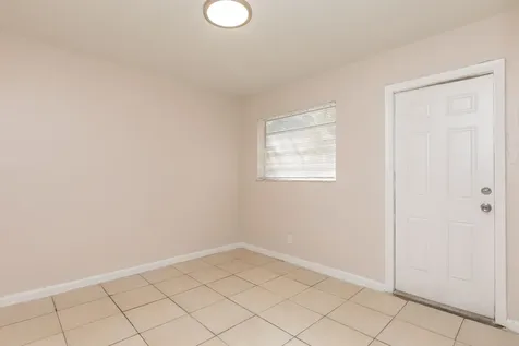 7750 SW 10th Court North Lauderdale FL 33068