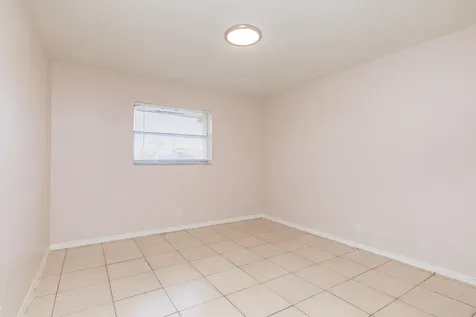 7750 SW 10th Court North Lauderdale FL 33068