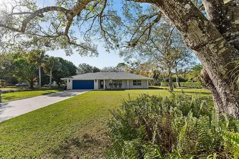 2801 Grove Drive Fort Pierce FL 34981