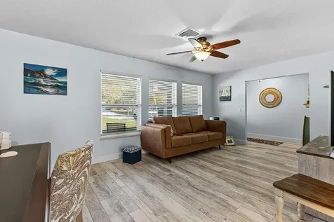 2801 Grove Drive Fort Pierce FL 34981