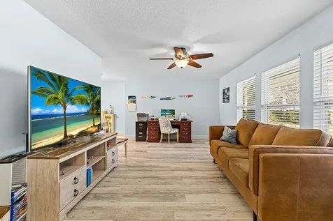 2801 Grove Drive Fort Pierce FL 34981