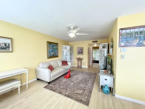 3120 Cynthia Lane Lake Worth Beach FL 33461