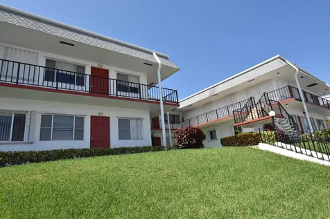 3120 Cynthia Lane Lake Worth Beach FL 33461