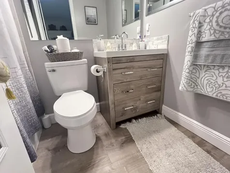 334 Southampton B West Palm Beach FL 33417