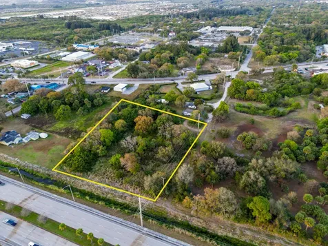 2111 S 37th Street Fort Pierce FL 34947