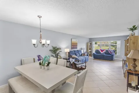 5620 Spindle Palm Court Delray Beach FL 33484