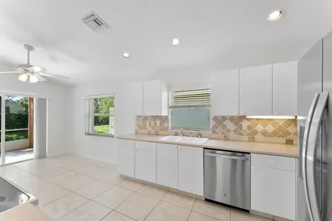 7188 Via Verona Delray Beach FL 33446