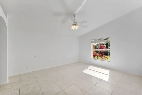 7188 Via Verona Delray Beach FL 33446