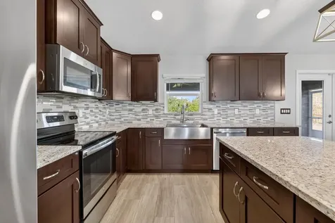 375 Sw Alcan Drive Port Saint Lucie FL 34953