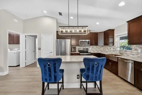 375 Sw Alcan Drive Port Saint Lucie FL 34953