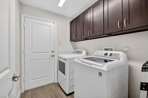 375 Sw Alcan Drive Port Saint Lucie FL 34953