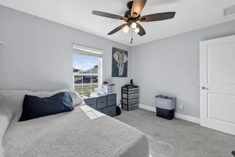 375 Sw Alcan Drive Port Saint Lucie FL 34953
