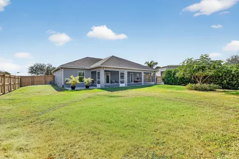 375 Sw Alcan Drive Port Saint Lucie FL 34953