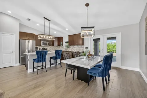 375 Sw Alcan Drive Port Saint Lucie FL 34953