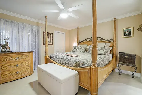 7286 Huntington Lane Delray Beach FL 33446