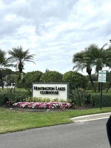 7286 Huntington Lane Delray Beach FL 33446