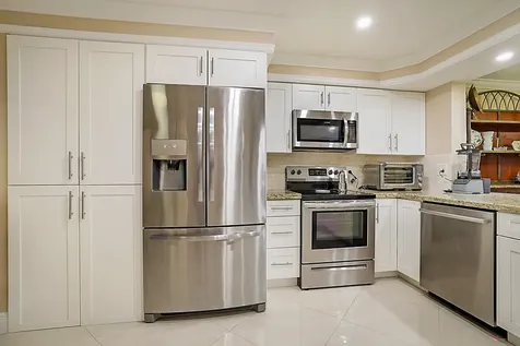 7286 Huntington Lane Delray Beach FL 33446