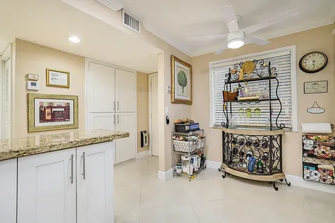 7286 Huntington Lane Delray Beach FL 33446