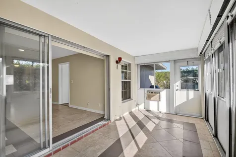 374 Bennington Lane Lake Worth FL 33467
