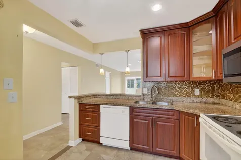 374 Bennington Lane Lake Worth FL 33467