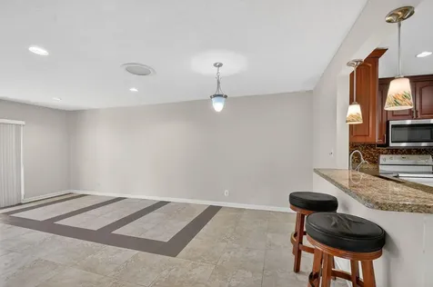 374 Bennington Lane Lake Worth FL 33467