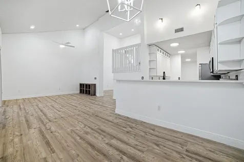 4819 Nw 53rd Circle Coconut Creek FL 33073