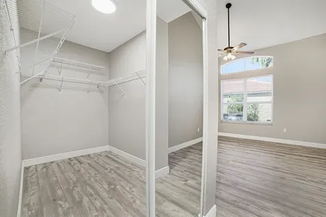 4819 Nw 53rd Circle Coconut Creek FL 33073