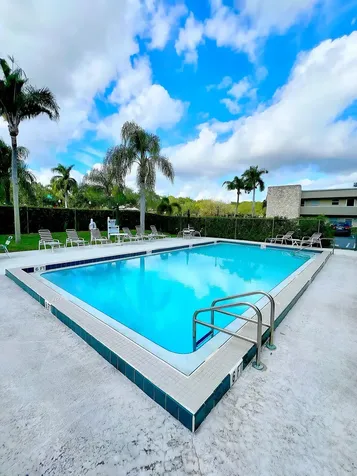 126 Sparrow Drive Royal Palm Beach FL 33411