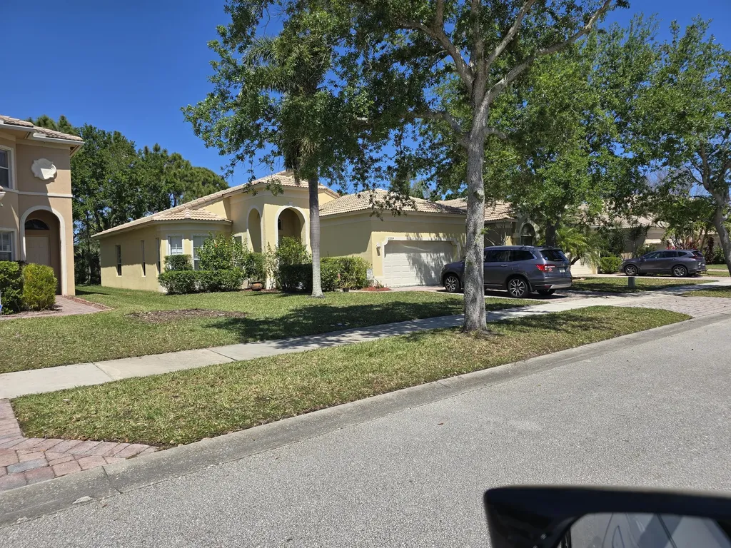 6204 Spring Lakes Terrace Fort Pierce FL 34951
