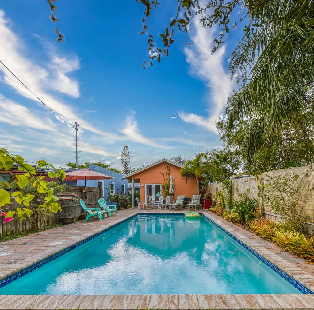 128 N F Street Lake Worth Beach FL 33460