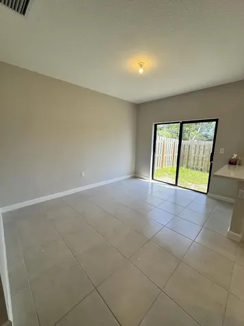 5442 SW 14th Court North Lauderdale FL 33068