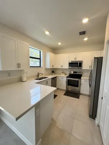 5442 SW 14th Court North Lauderdale FL 33068