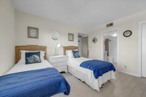 300 N Highway A1a Jupiter FL 33477