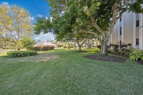 300 N Highway A1a Jupiter FL 33477