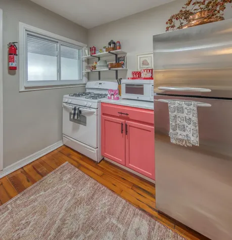 124,6&8 N F Street Lake Worth Beach FL 33460