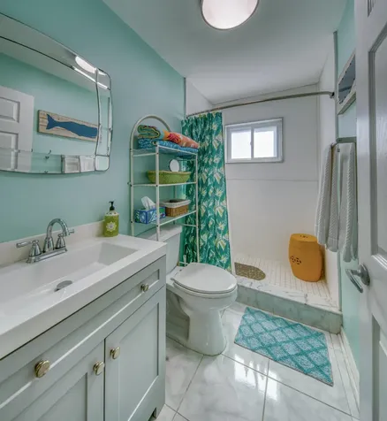 124,6&8 N F Street Lake Worth Beach FL 33460