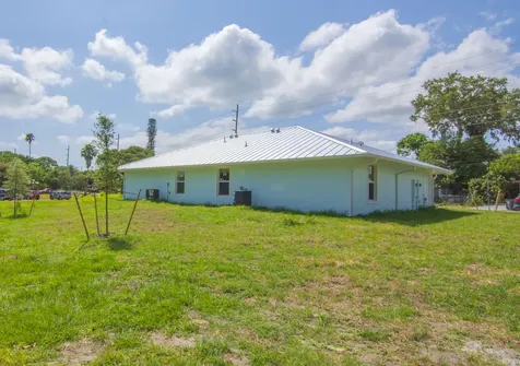 1405 Avenue G Fort Pierce FL 34950