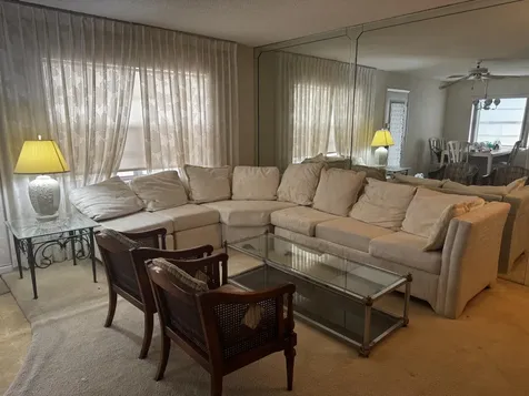 478 Flanders J Delray Beach FL 33484