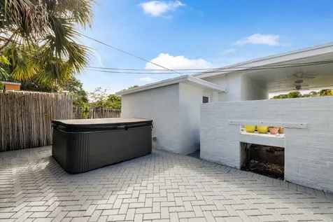 640 Forest Hill Boulevard West Palm Beach FL 33405